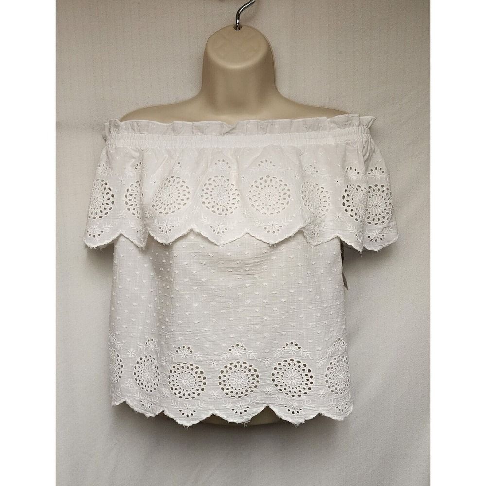 AMERICAN EAGLE OUTFITTERS Women's White Eyelet Off Shoulder Top Size Small - Picture 2 of 5